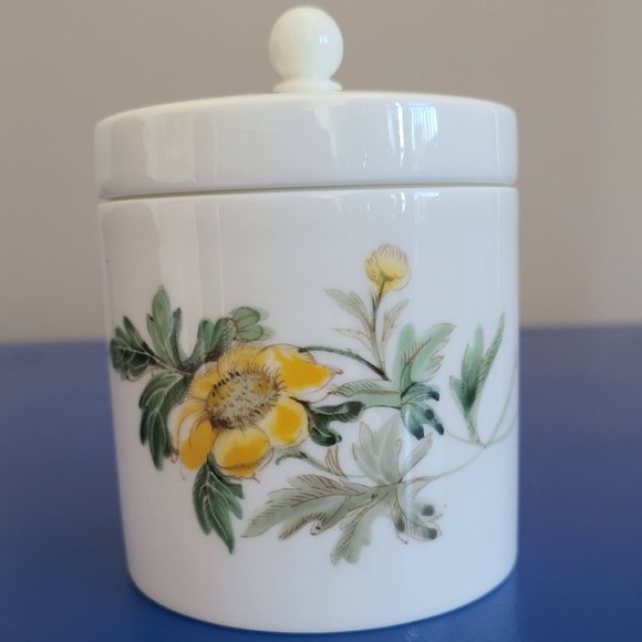 Wedgwood Other - Rare Vintage Wedgwood Bone China Golden Glory Round Candy Jar w/ Lid